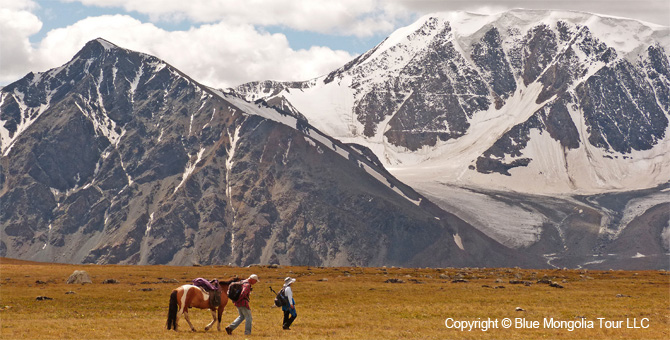 Active Adventure Safari Tour Travel in Altai Mountains Image 8